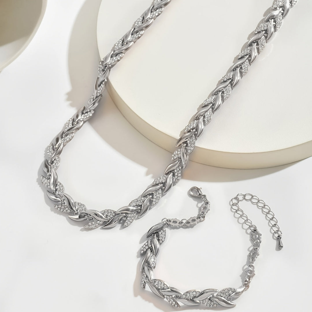 Sheila™ - Elegant Glass Rhinestone Fish Tail Set