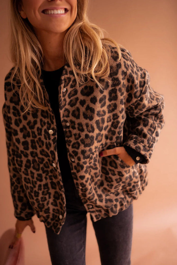 Alana | The Leopard Jacket