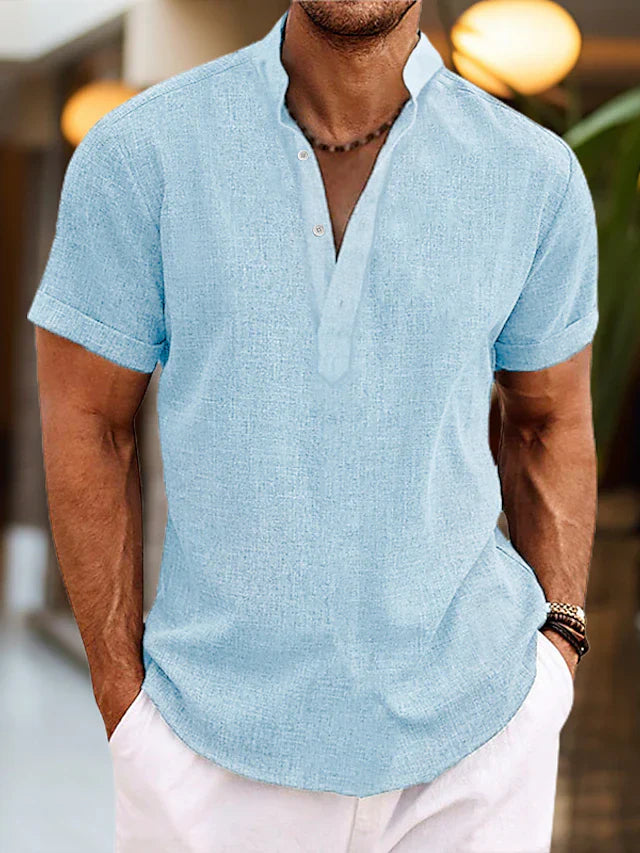 Alaric | Men’s Short Sleeve Shirt in a Relaxed Holiday Fashion Sense