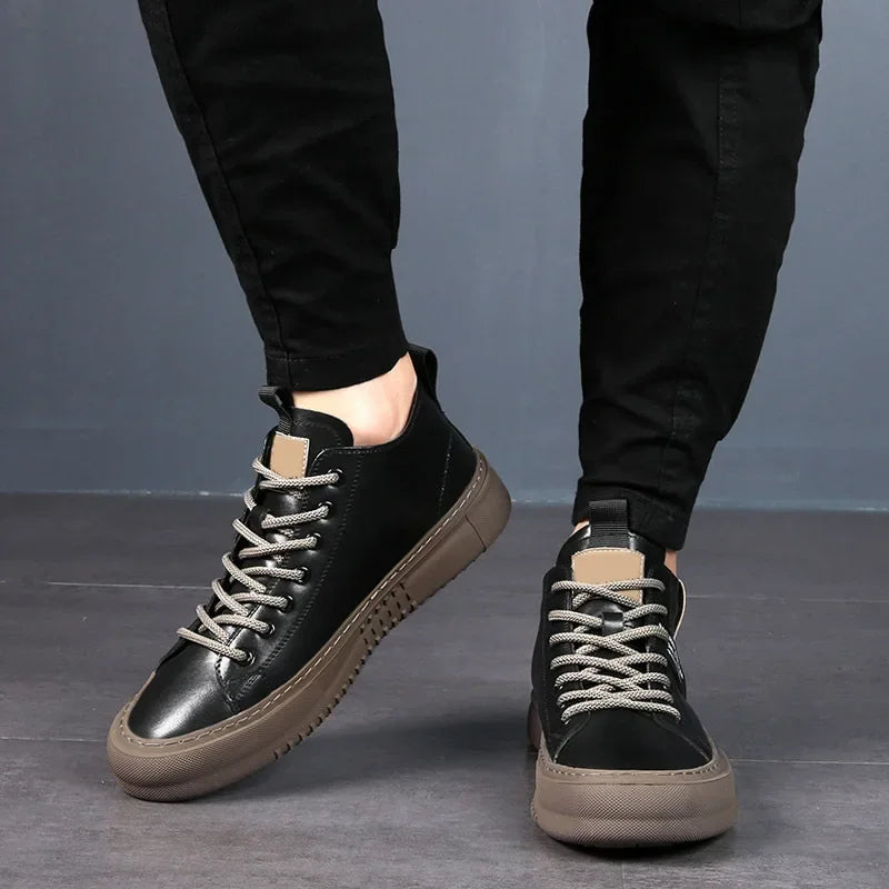 Orlenn | Men’s Lace-Up Trainers with Contrast Sole
