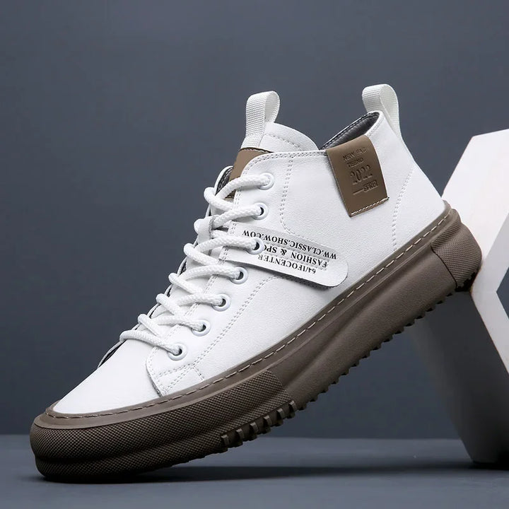 Orlenn | Men’s Lace-Up Trainers with Contrast Sole