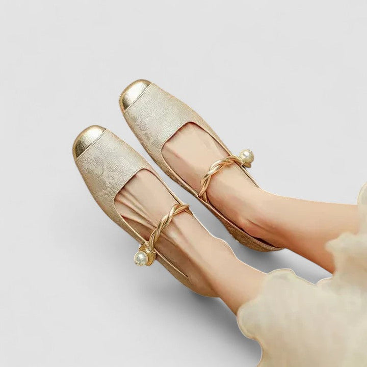 Juliette | Women’s Mary Jane Flats with Fashion Strap Element