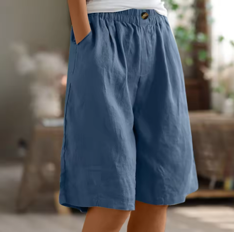 Arielle | Women’s Bermuda Shorts in a Relaxed Everyday Smooth Outline