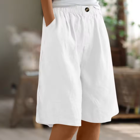 Arielle | Women’s Bermuda Shorts in a Relaxed Everyday Smooth Outline
