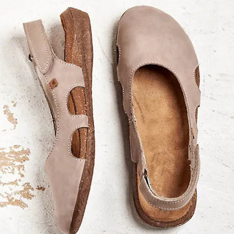 Luciana | Women’s Wedge Sandals with Cut-Out Style note
